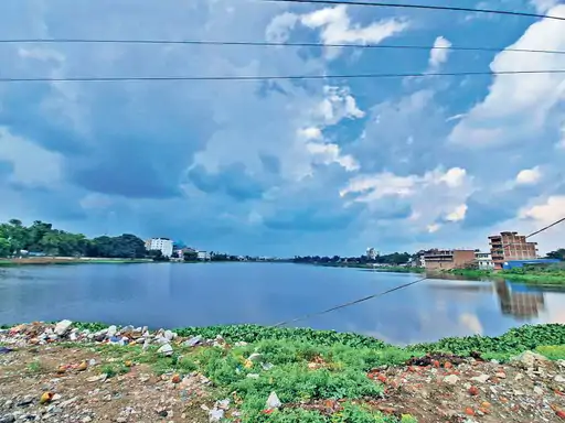 स्मार्ट सिटी:एनओसी मिलने के बाद एक इंच नहीं बढ़ा सिकंदरपुर मन के सौंदर्यीकरण का काम